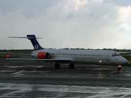 9 May 2004 (17:12) - SAS MD-87 arriving at CPH