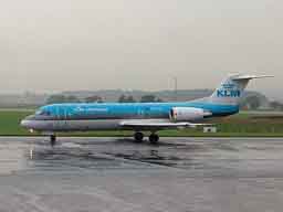 08:35 - PH-KZR taxiing in from a landing